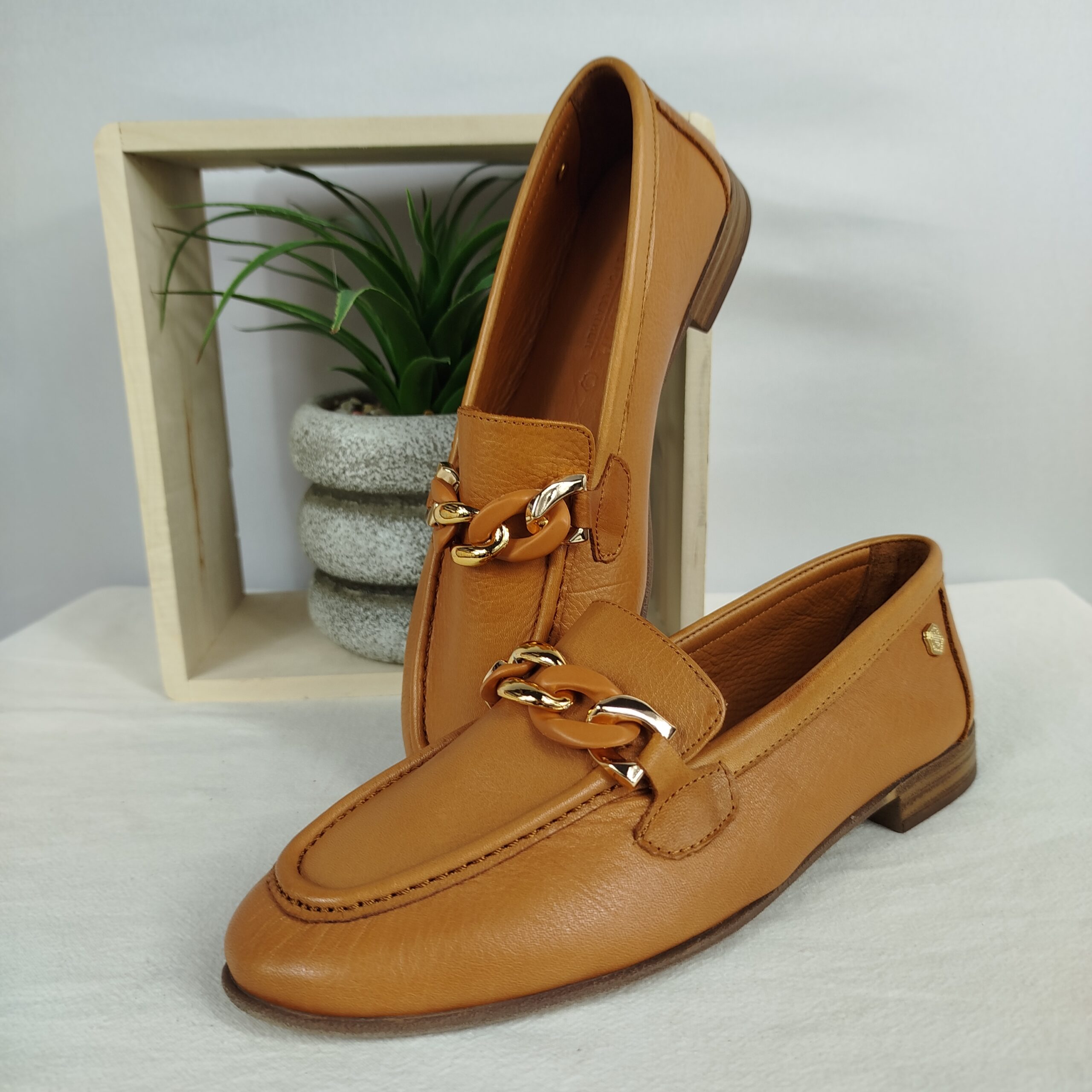 Mocassins Carmela camel