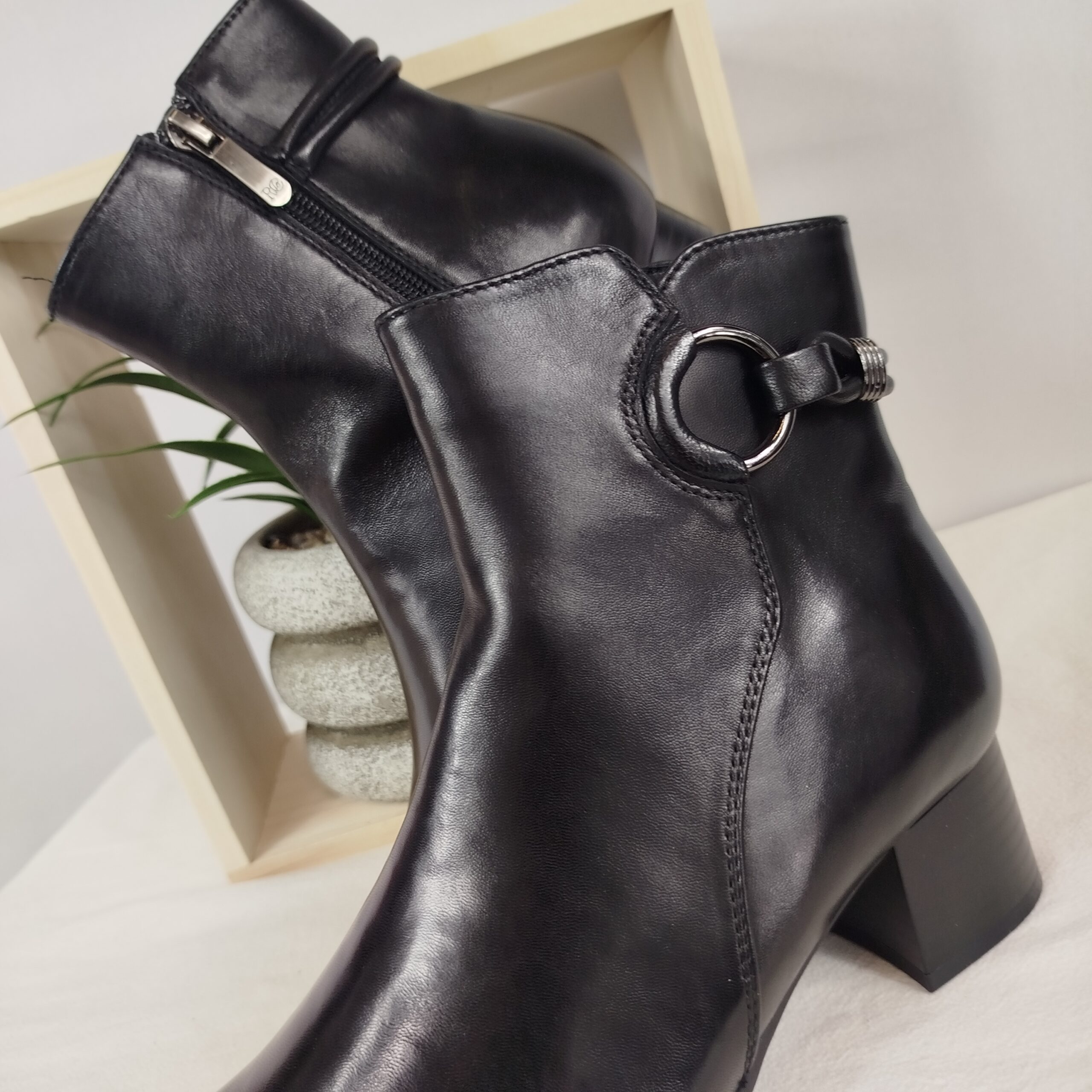 Bottines Piera Noir REGARDEleCIEL