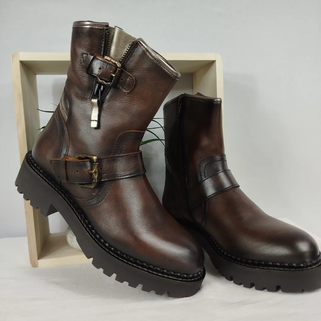 Bottines-Coco-Abricot-Chocolat-vue-de-cote-boutique-tendance-laragne-1.webp