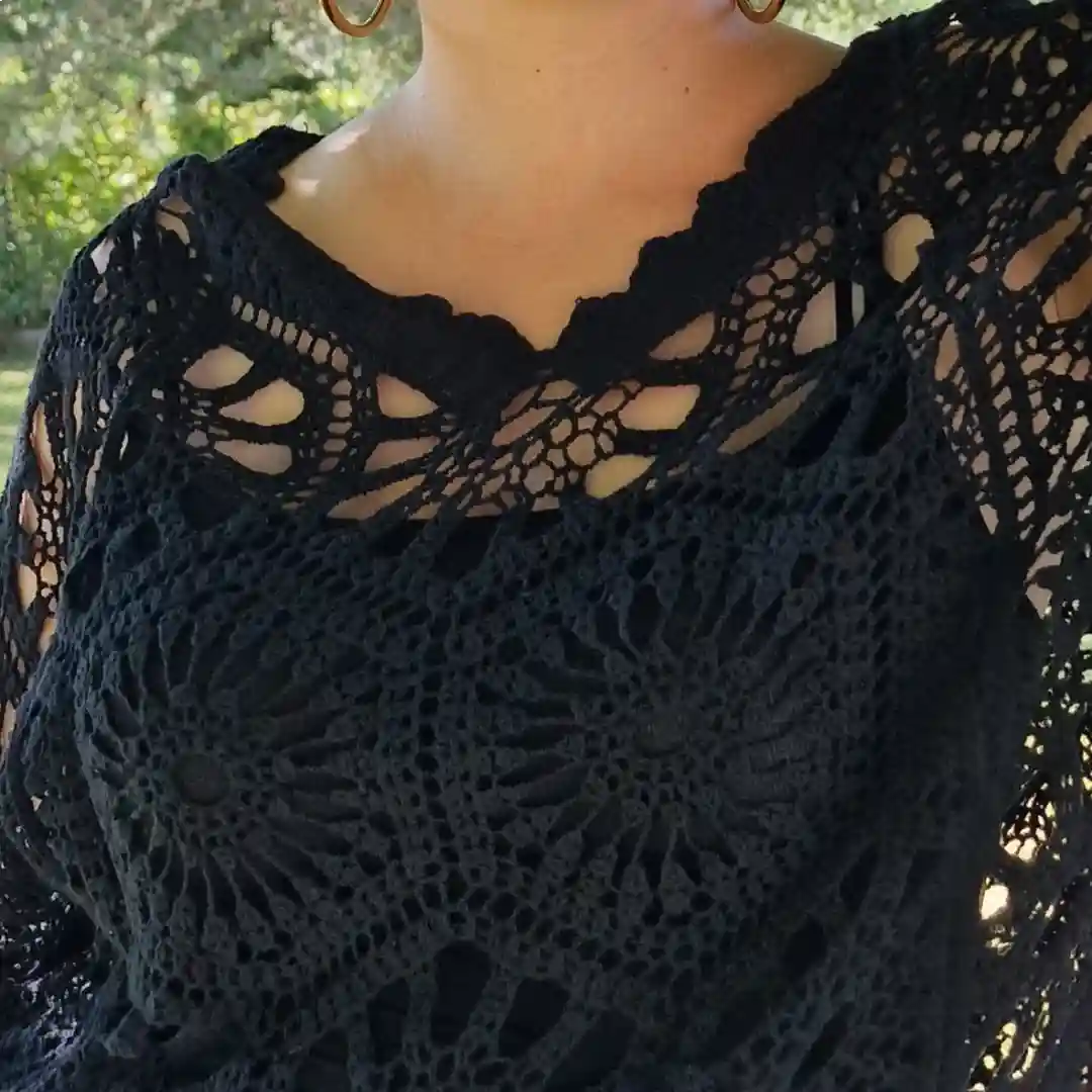 Pull Noir Broderie boutique tendance laragne photo zoom